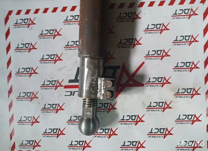 Раскос винтовой отвала Трактора Бульдозера тм10