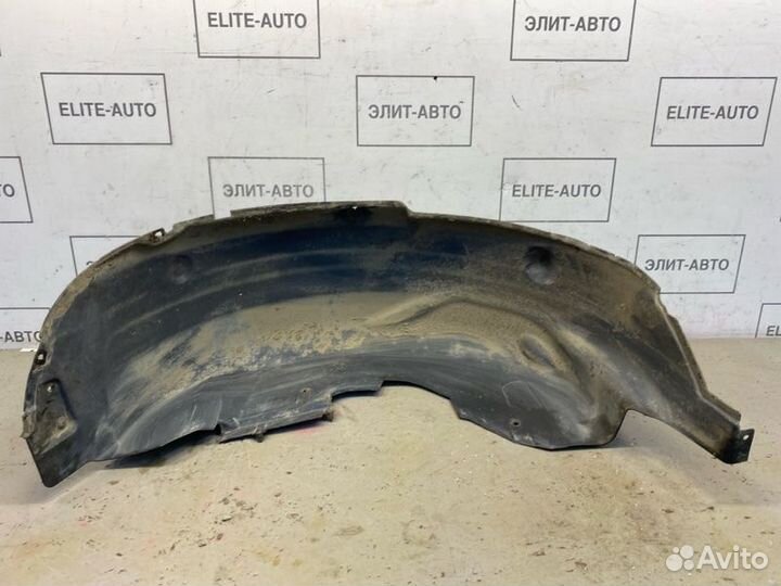 Подкрылок задний правый Lr Range Rover Vogue L322
