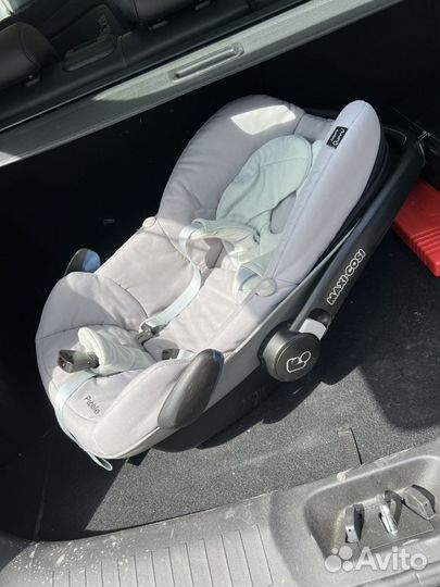 Автолюлька maxi cosi pebble с вкладышем