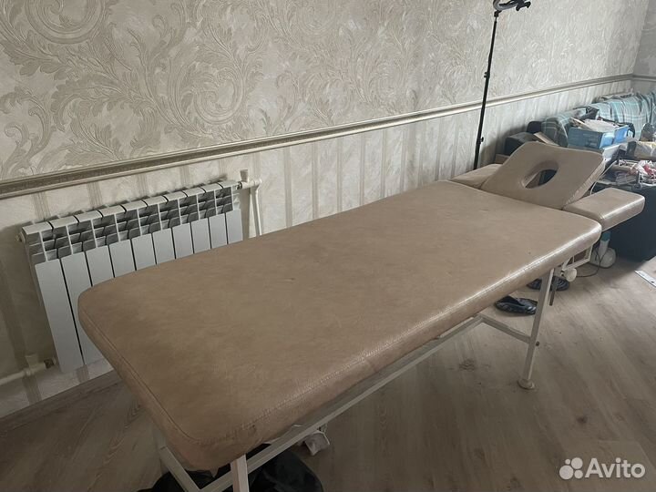 Продам кушетку