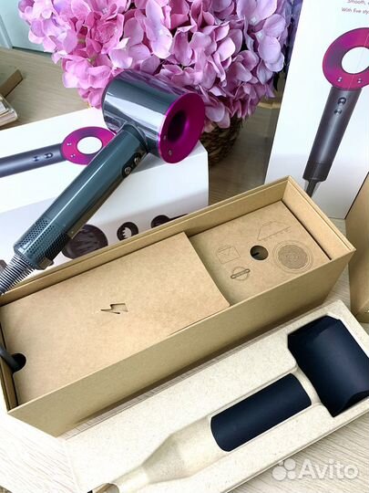 Фен Dyson Supersonic HD08