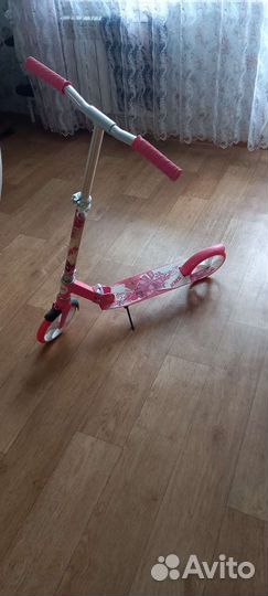 Самокат детский для девочки бу