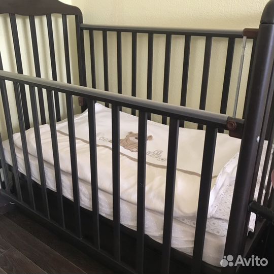 Кроватка детская