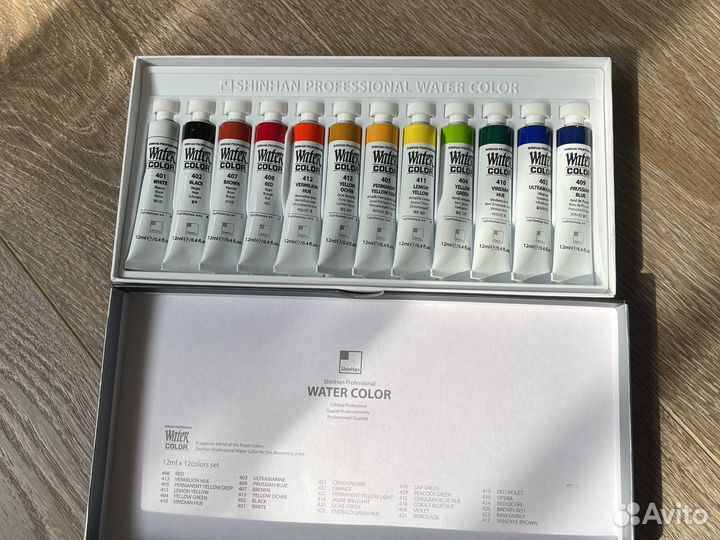 Набор акварели ShinHan 12 тюбиков по 12 мл новые