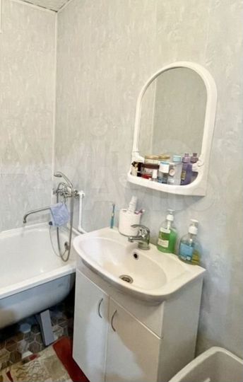 2-к. квартира, 53 м², 4/4 эт.