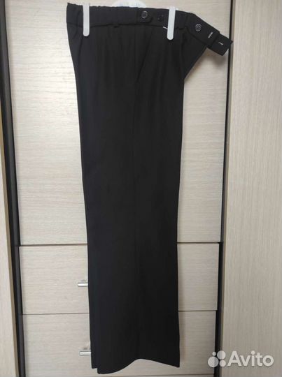 Школьный костюм для мальчика 134 новый