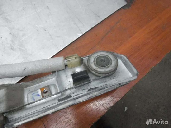 Стеклоподъемник передний правый Renault Megane K4M