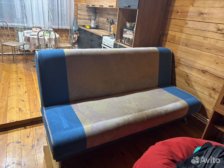 Диван книжка