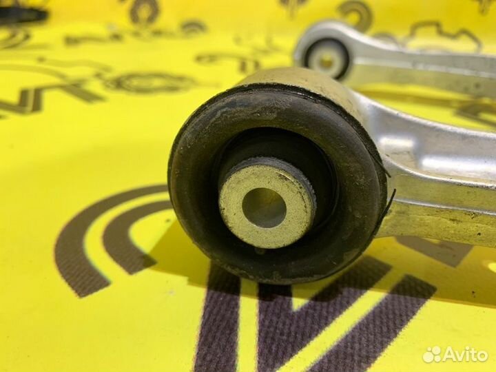 Рычаг передний правый Bmw 535Ix F10 N55B30 2011