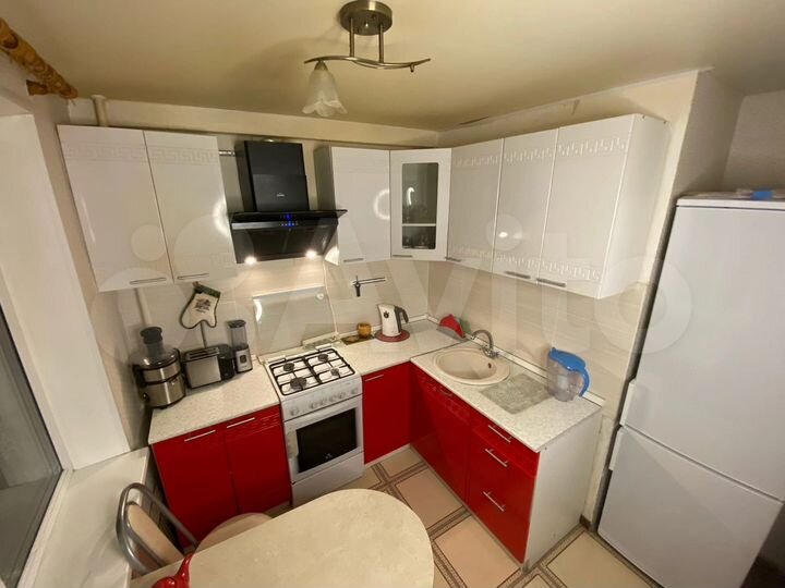 3-к. квартира, 50 м², 4/5 эт.