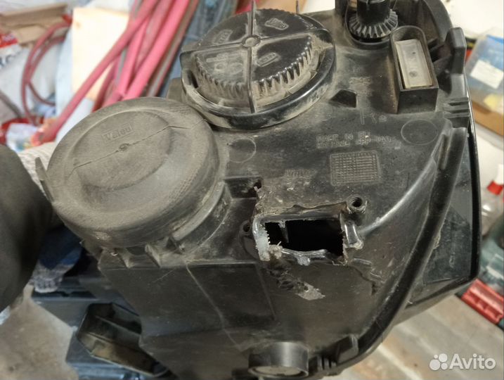 Фара правая Фольксваген Пассат б7