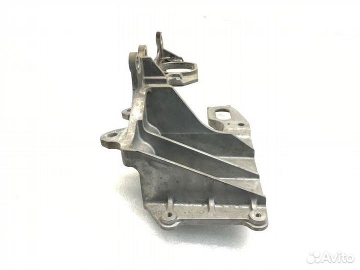 Кронштейн кпп Nissan Qashqai 1.6 2009