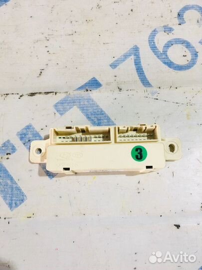 Блок предохранителей KIA ceed JD рест. 1.6 ат унив