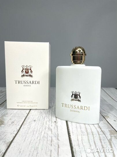 Аромат trussardi Donna 2011