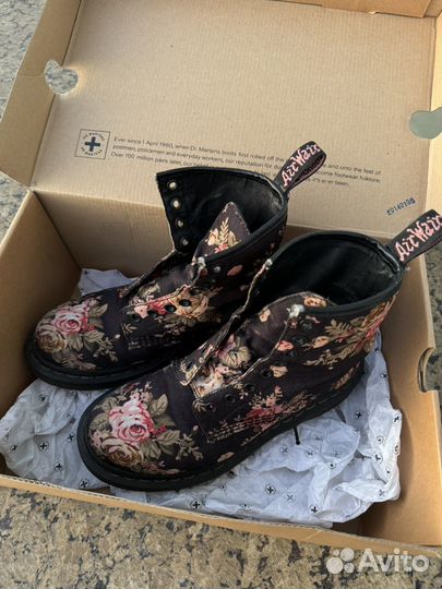 Dr martens ботинки Victorian Flowers с цветами