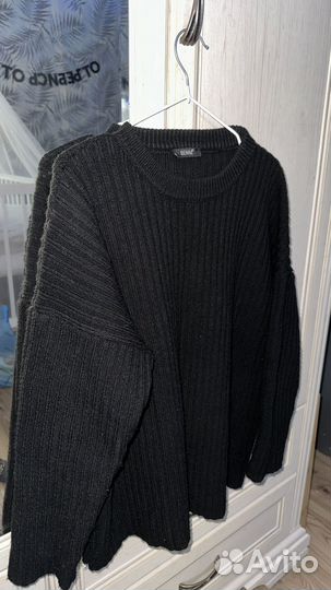 Свитер женский