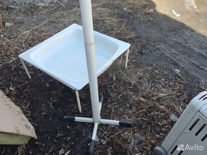 Вешалка металлическая напольная тяжёлая