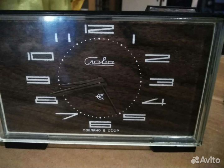Часы настольные
