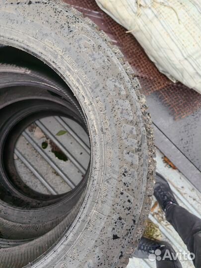 Bridgestone Ice Cruiser 7000 215/60 R17 100T
