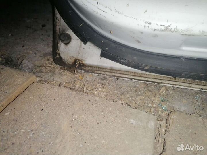 Дверь задняя левая honda logo