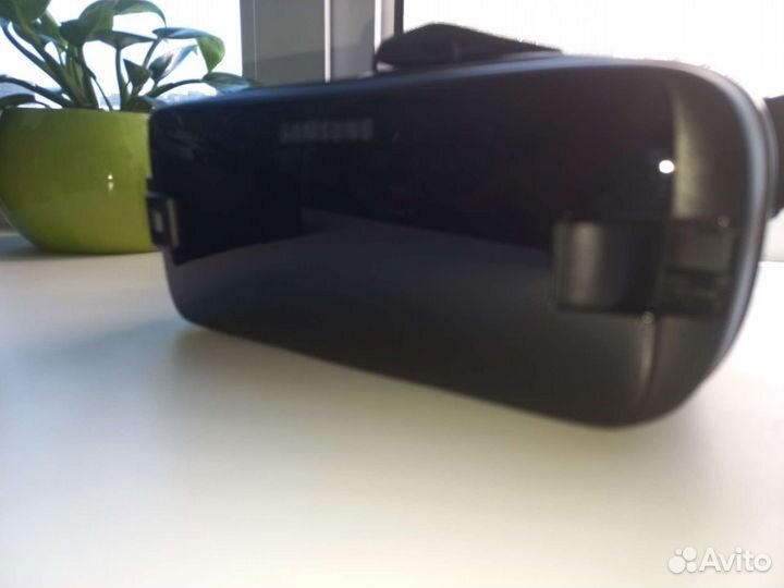 Очки виртуальной реальности samsung gear vr