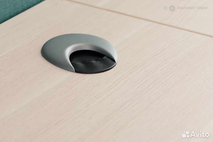 Стол-бенч на металлокаркасе Vasanta VL-42