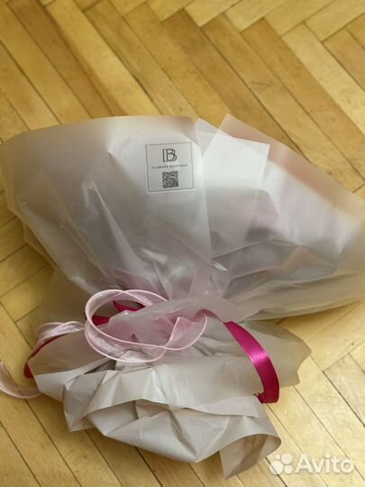 Живые свежие цветы