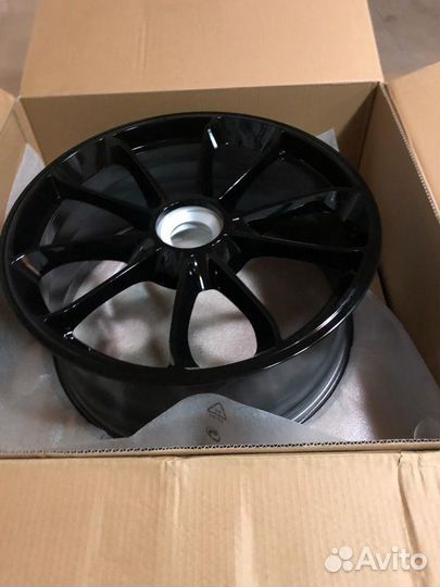 Колесный диск передний Porsche 911 GT3 (991) Black