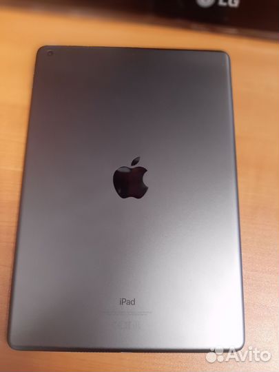 iPad 7 поколения