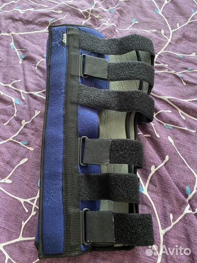 Ортез на коленный сустав тутор Орто