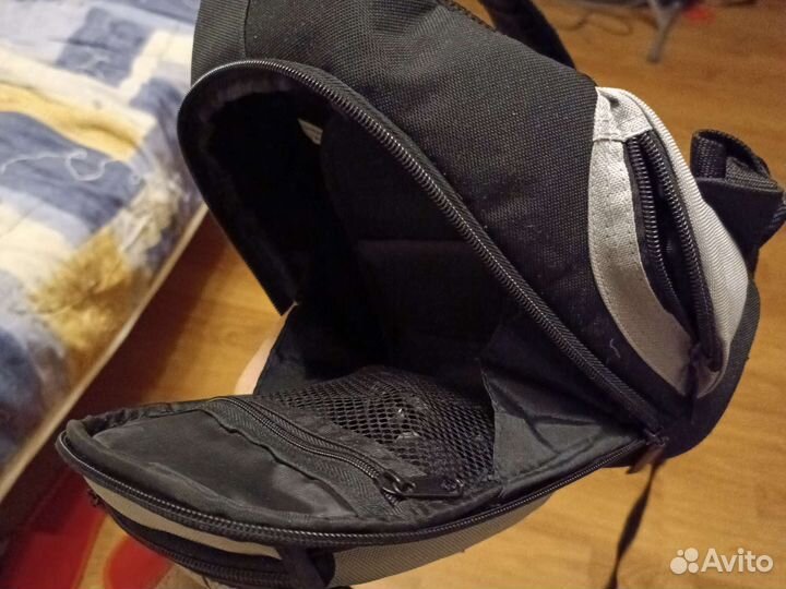 Рюкзачок Olympus для фотоледи