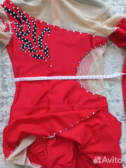 Костюм для фигурного катания