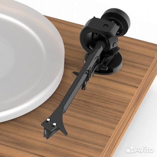 Pro-Ject X2 walnut (без картриджа)