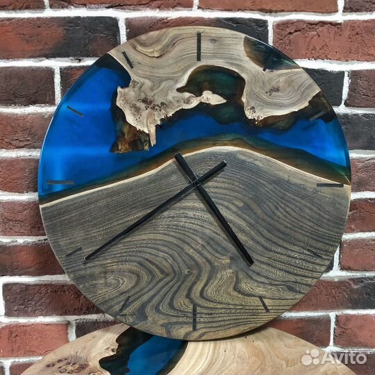 Часы из слэба и эпоксидной смолы 450мм