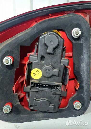 Фонарь задний правый Audi A6 C5 седан