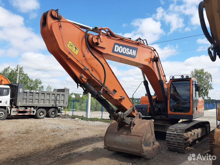 Гусеничный экскаватор DOOSAN DX300LCA, 2022