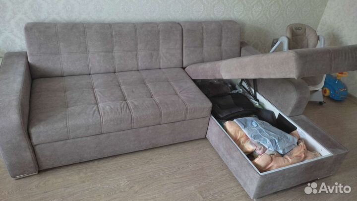 Угловой диван