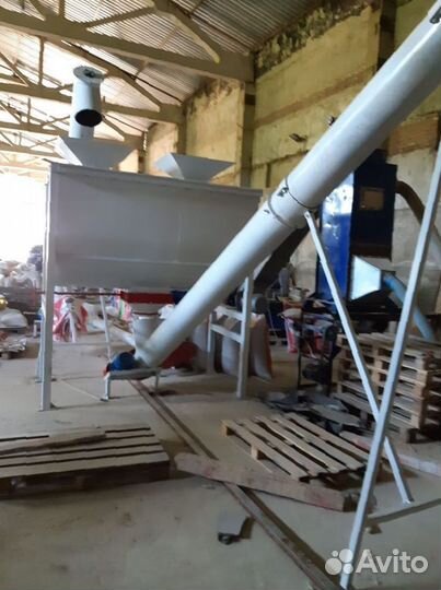 Шнековый конвейер в наличии