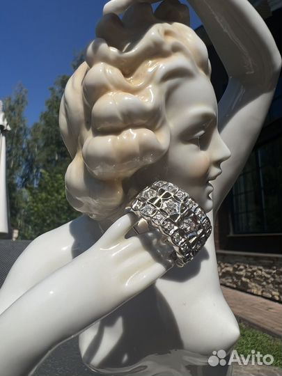 Кольцо с бриллиантами