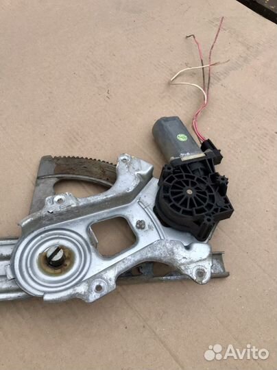 Электростеклоподьемник перед. правый Волга Сайбер