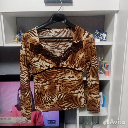 Лонгслив made IN italy 56% viscosa, 40% angora, 4%