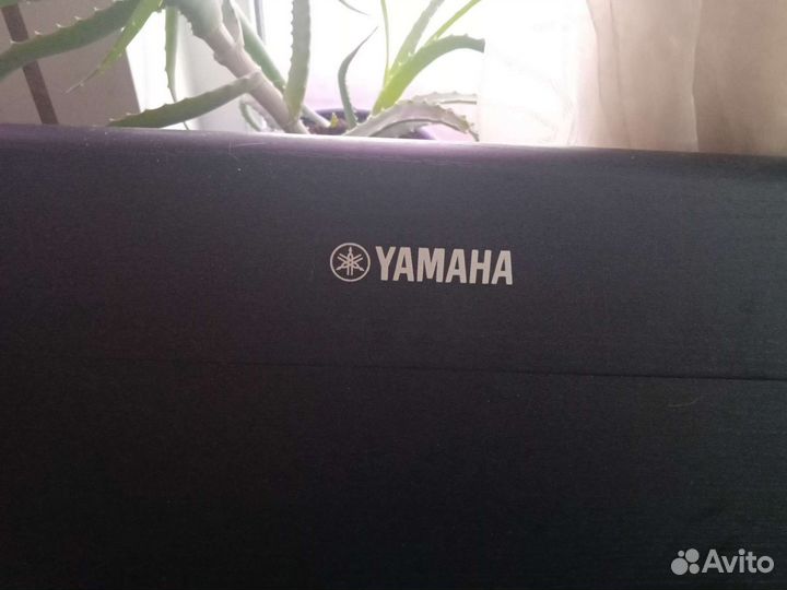Цифровое пианино yamaha