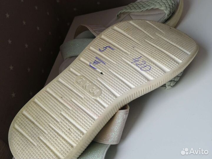 Шлепанцы для девочки 34 размер