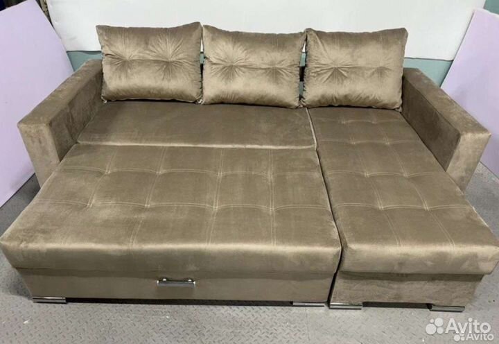 Диван угловой