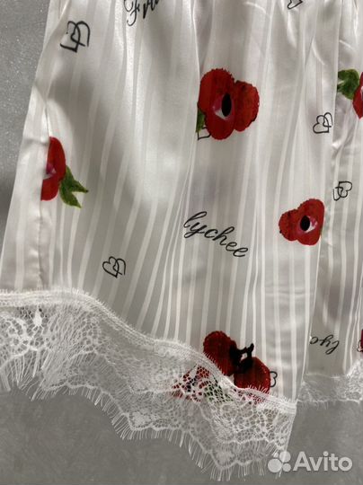 Шорты шелк новые