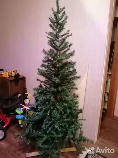 Елки искусственные