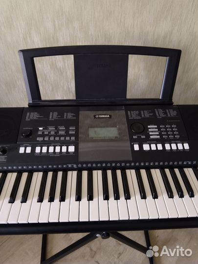 Синтезатор yamaha psr e423