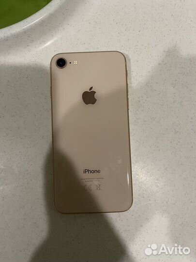 Телефон iPhone 8 64 gb