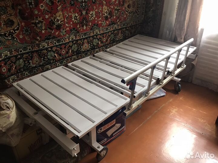 Кровать для лежачих больных