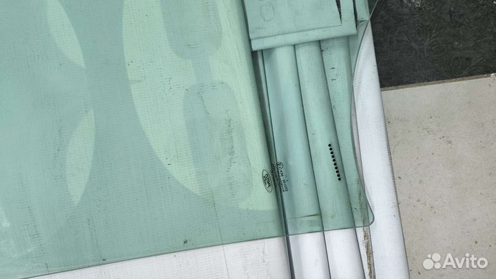 Стекла на мандео 4